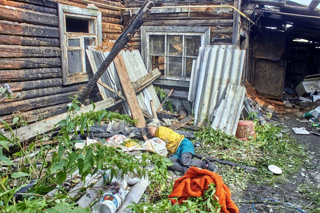 «Фактически костры вынуждена была жечь дома»: пенсионерка лишилась крыши