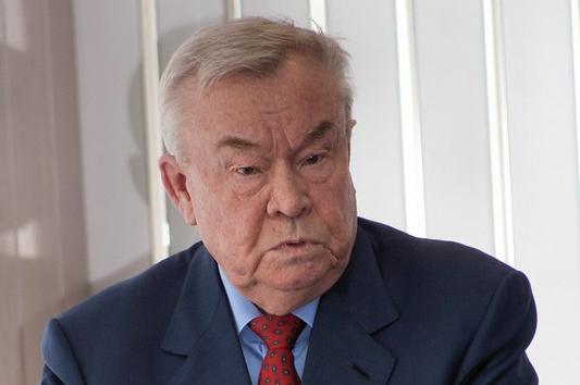 Анатолий Сысоев отмечает 85-летний юбилей