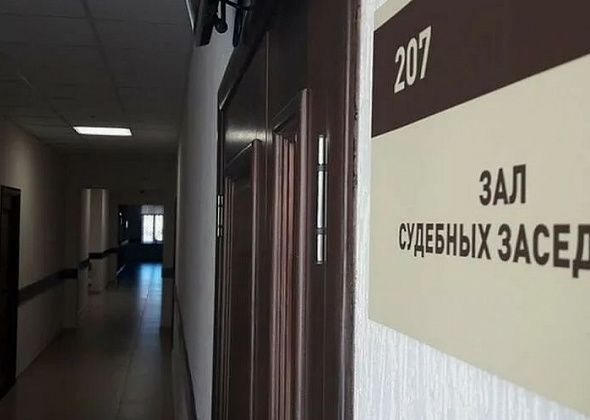 Горожанка взыскала с ИП более 72 тысяч. Ей продали некачественный костюм за 11 400 рублей
