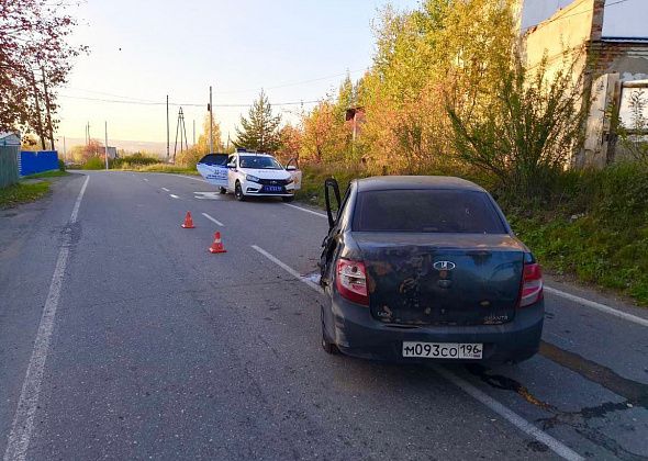 Нетрезвый водитель "Гранты" врезался в здание. Пострадала пассажирка