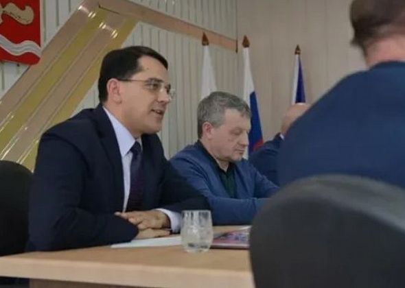 «Очень жаль, что нет оценки „хорошо“». Депутаты оценили работу мэра