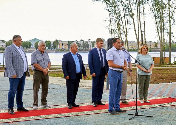 Сегодня в Краснотурьинске открыли прогулочную часть новой Заречной набережной