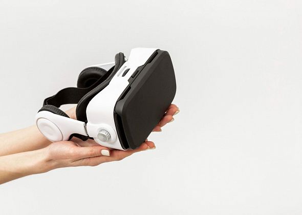 В «Кванториуме» начались занятия по химии с использованием VR-технологий