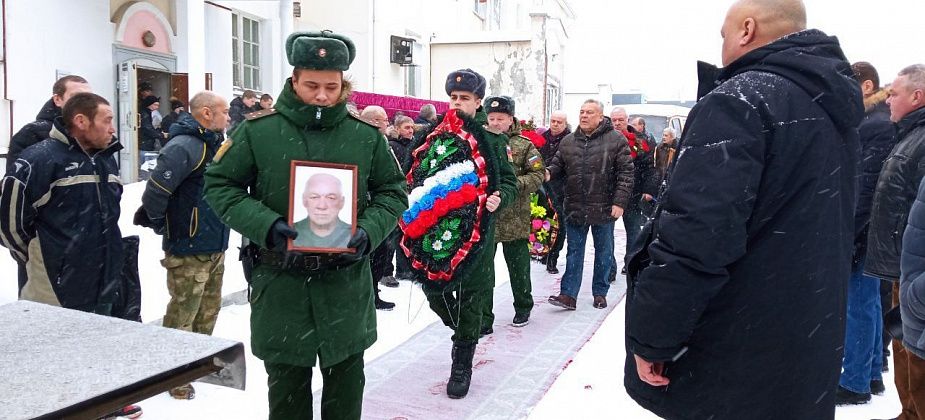 В Краснотурьинске простились с ветераном войны в Афганистане, погибшим на СВО