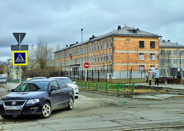Областное министерство отказало в ремонте спортзала краснотурьинской школы