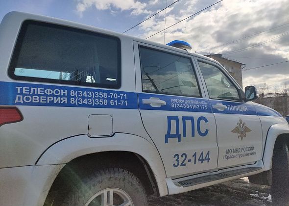 За два часа сотрудники ГИБДД остановили три машины, перевозившие детей без автокресел