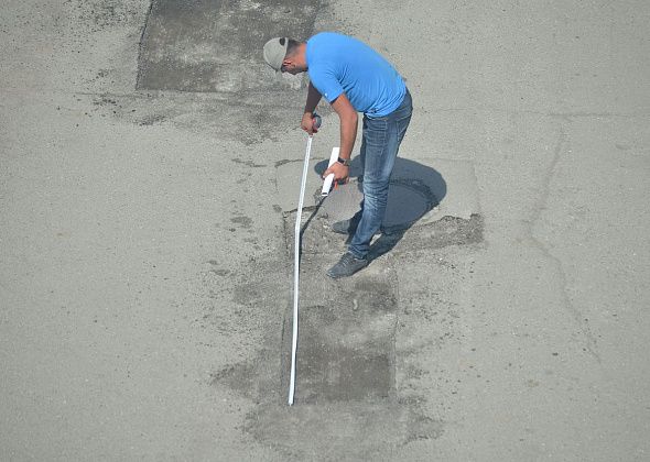 На ремонт тротуаров выделяют больше денег, хотя площадь «заплаток» будет меньше