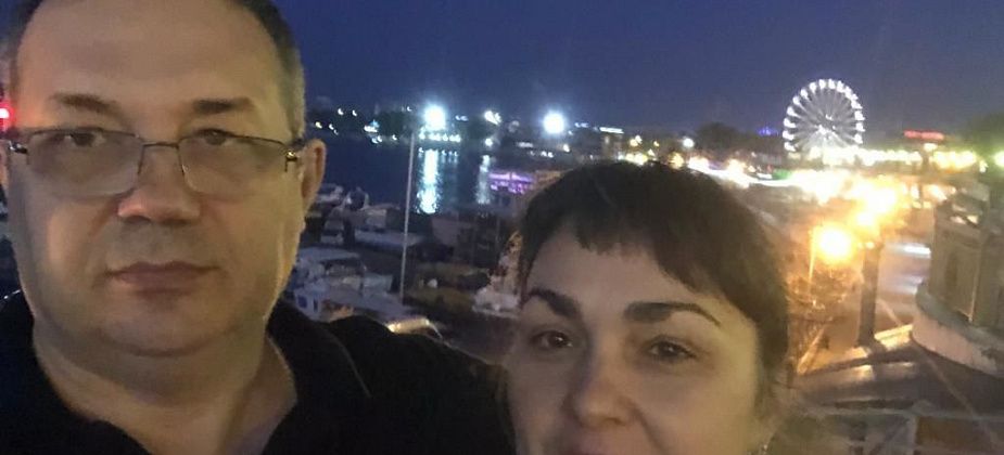 Катание на «бубликах», посиделки с родственниками и «Ирония судьбы». Сотрудники УМК «Обряд» рассказывают о традициях встречи Нового года