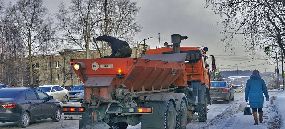 На подсыпку дорог до Нового года планируют потратить почти 900 тысяч