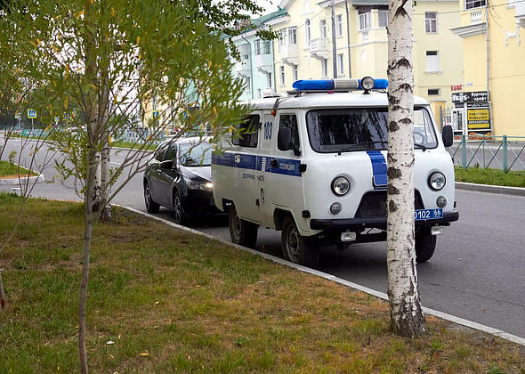 В полиции выясняют обстоятельства, при которых малолетний ребенок упал со второго этажа