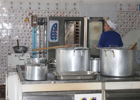 Поиски подрядчика по питанию детсадовцев не увенчались успехом
