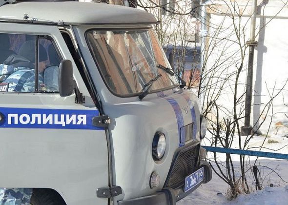 Краснотурьинец побил двух женщин