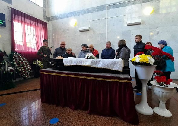 «Имел бронь, но отправился на фронт». Простились с ветераном Великой Отечественной войны