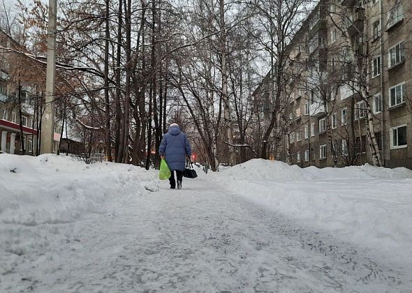 В мэрии заявляют: гололед в Краснотурьинске устраняют круглосуточно