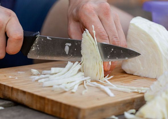 Пятничный рецепт: готовим запеканку с капустой, грибами и курицей