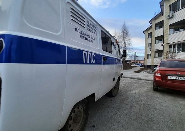 Горожанина в мокрых штанах, который не повиновался полицейским, арестовали