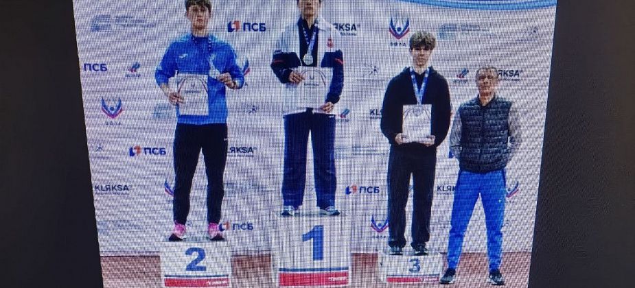 Краснотурьинский легкоатлет завоевал бронзу на первенстве УрФО в Тюмени