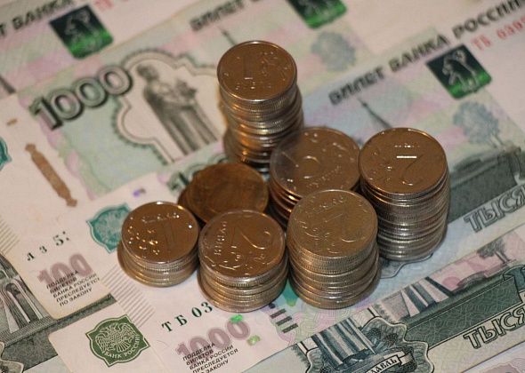 В Госдуму внесен проект об установлении МРОТ в размере 27 093 рублей