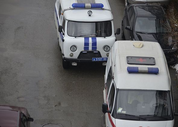 В Краснотурьинске в машине умер мужчина