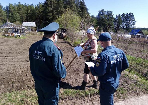 МЧСники проверили садоводов