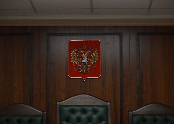 COVID. В суде продлили ограничения до 30 апреля