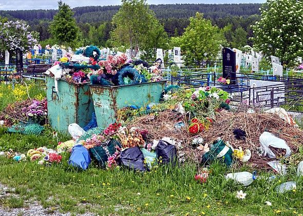 В Краснотурьинске ищут исполнителей, которые наведут порядок на городских кладбищах