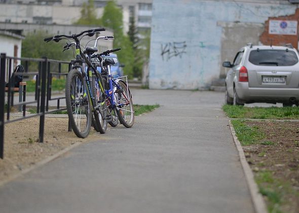 Велосипедисты часто путешествуют до соседнего города. В ГИБДД говорят, что некоторые делают это неправильно