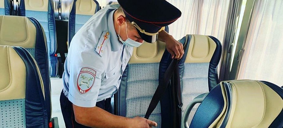 В ГИБДД проверили детские автобусы