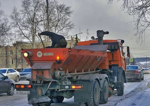 Подсыпать дороги Краснотурьинска начал московский «Арбат» 