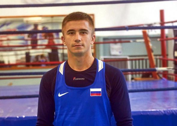 Краснотурьинский боксер вышел в полуфинал чемпионата России по боксу