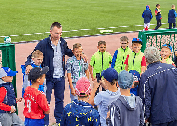 Евгений Иванушкин будет тренировать в Москве