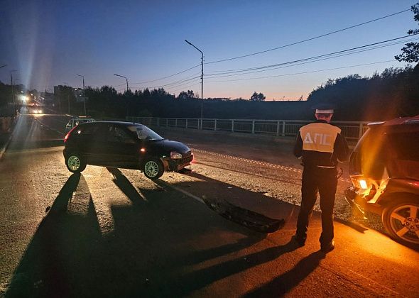 Двое детей пострадали в ДТП на перекрестке Рюмина-Серова в Краснотурьинске