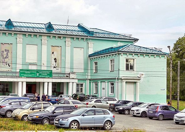 В «Горняке» продолжается ремонт. На очереди кинобудка