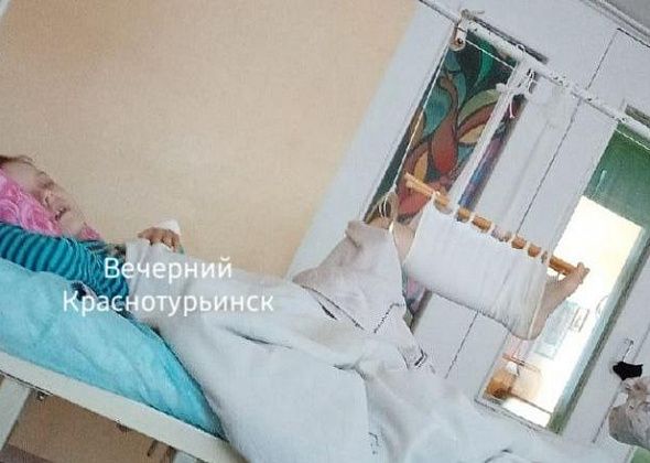 На ребенка обрушилась стена «заброшки». Он чудом остался жив