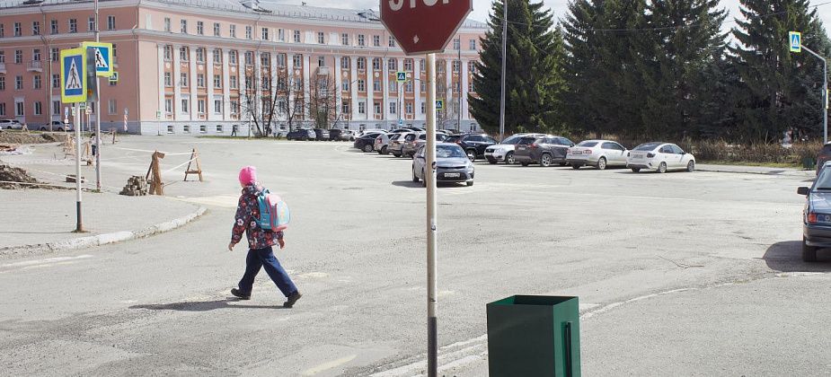В Краснотурьинске начали устанавливать новые урны
