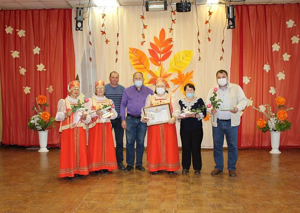На Рудничном прошел концерт ко Дню пожилого человека