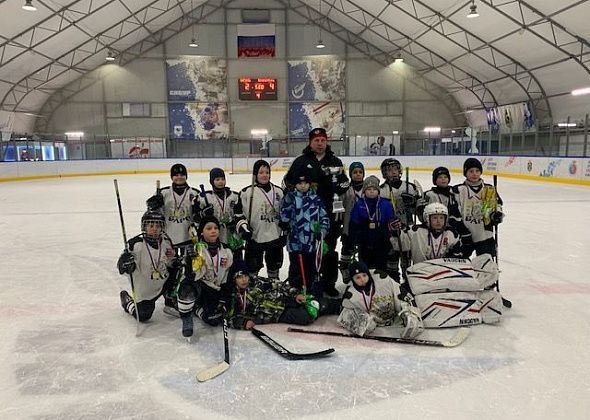Юные хоккеисты сыграли свои первые игры в Нягани