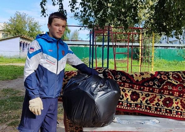 Воспитанники «Разведчика» убрали квартиру ветерана Афганистана 