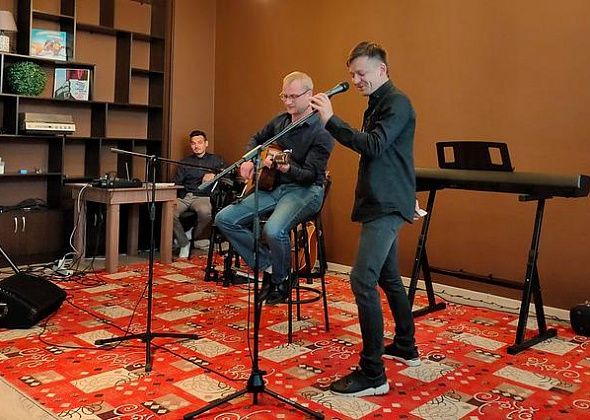 Краснотурьинцы провели вечер творчества Цоя