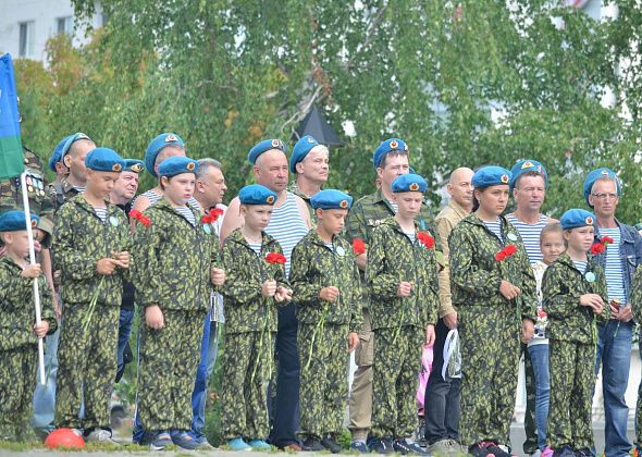 Горожан, служивших в ВДВ, просят помочь проведению праздника 