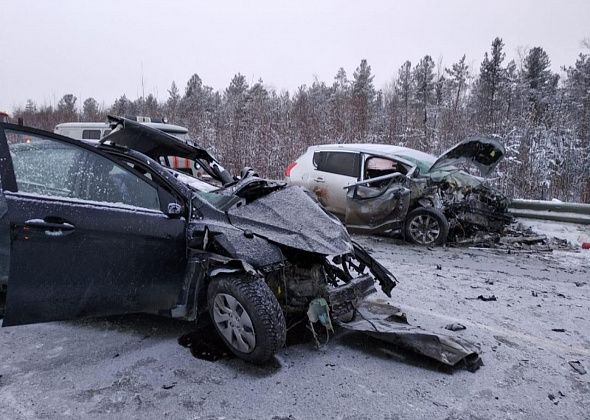 В аварии под Ивделем погибла семья из трех человек