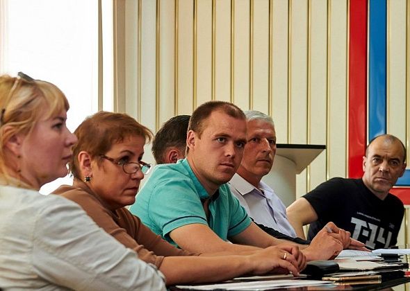 А вы выбрасываете 67 ведер мусора в месяц? Общественная палата написала обращение по поводу мусорной реформы