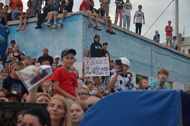 День металлурга краснотурьинск