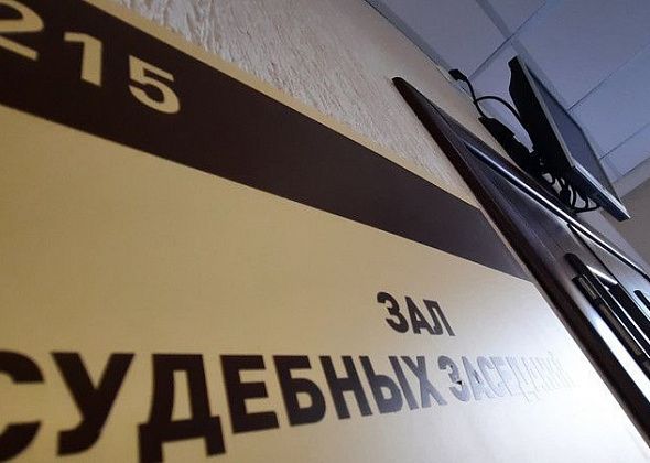 Фигуранта дела о ножевых ранениях оштрафовали за неповиновение полиции