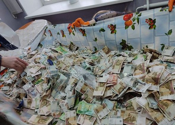 В мэрии обновили примерные зарплаты бюджетникам