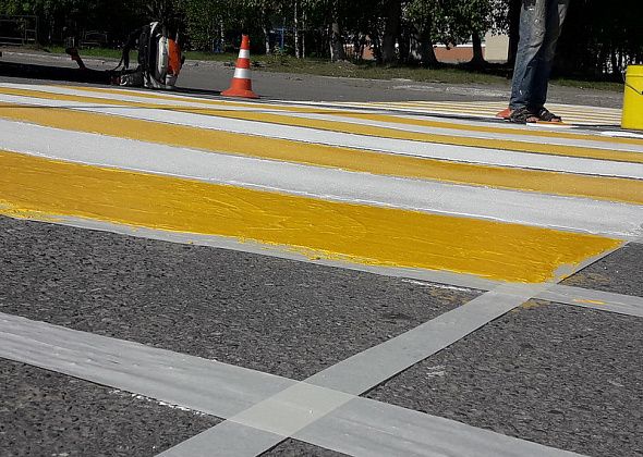 Возле образовательных учреждений обновят разметку