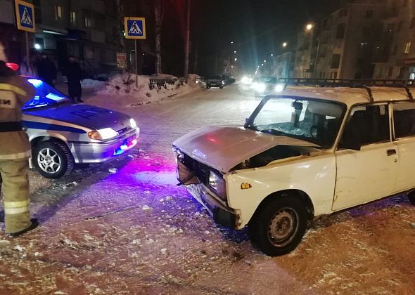 В Краснотурьинске произошла крупная авария. Двое пострадавших, включая семилетнего мальчика