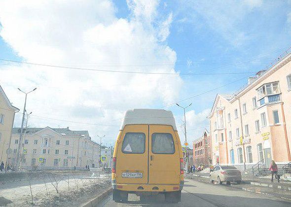 Пассажирка жалуется на хамство водителя маршрутки