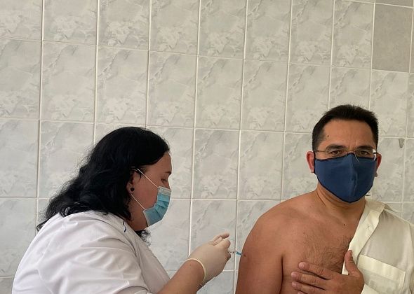 Мэр Краснотурьинска дважды вакцинировался от COVID-19