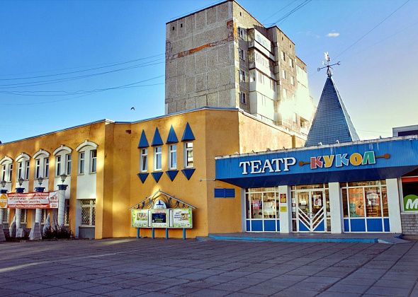 «Браво»: спектакль про Петра I принес премию театру кукол